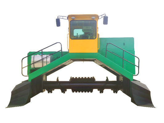 M4000 TAGRM Large Crawler Compost Turner, 4m Wide Compost Equipment for Organic Fertilizer & Manure, 1500m³/h