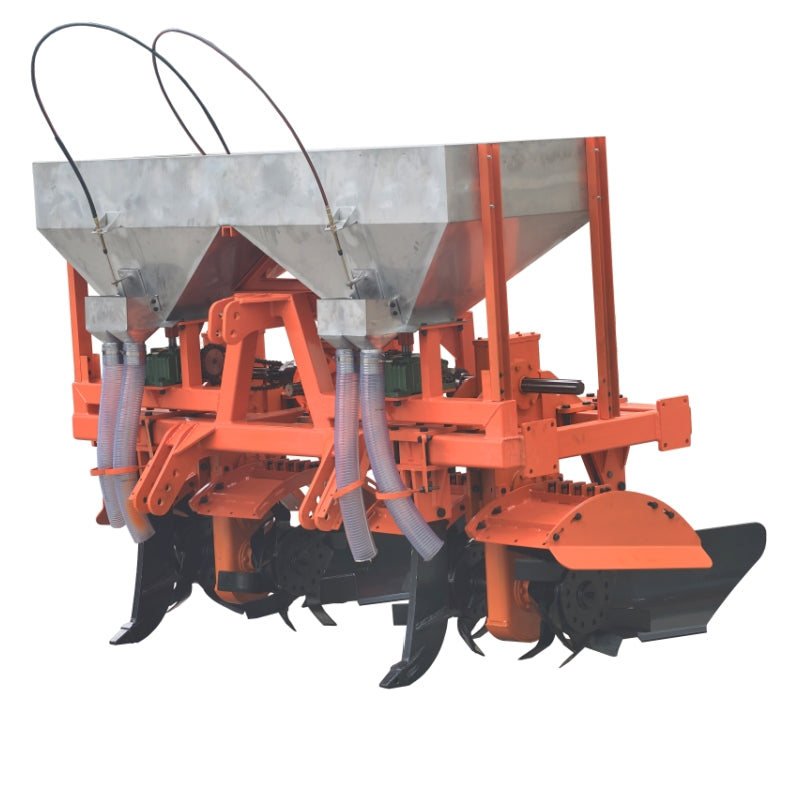 3ZPF-2 Two rows sugarcane fertilizer丨2 Row quantity，120hp Mate Power，7 ha/10 h Productivity，Fertilizing agricultural machinery with the functions of weeding, soil loosening and ridging, which helps sugarcane take root and germinate